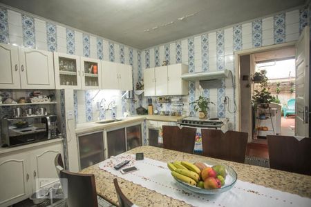 Casa à venda com 120m², 3 quartos e 2 vagasCozinha