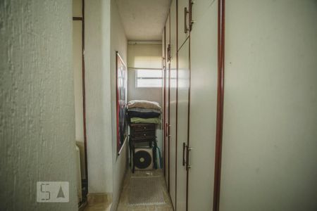 Casa à venda com 120m², 3 quartos e 2 vagasCloset