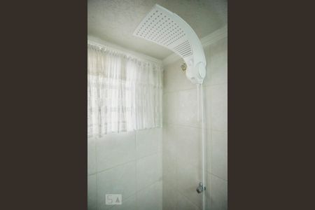 Casa à venda com 120m², 3 quartos e 2 vagasBanheiro Suíte - Chuveiro