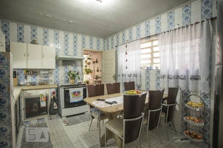 Casa à venda com 120m², 3 quartos e 2 vagasCozinha