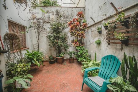 Casa à venda com 120m², 3 quartos e 2 vagasQuintal