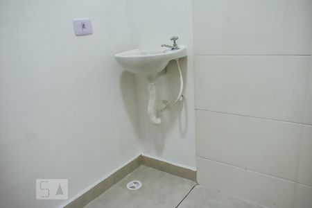Apartamento à venda com 42m², 2 quartos e sem vaga Apartamento à venda com 42m², 2 quartos e sem vagaBanheiro