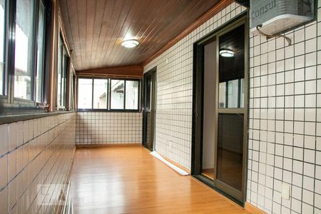 Apartamento à venda com 298m², 3 quartos e 2 vagasVarada do Quarto 1