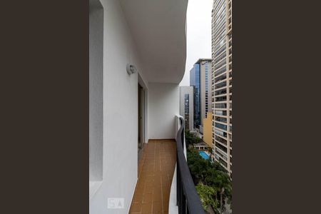 Varanda de apartamento à venda com 3 quartos, 93m² em Itaim Bibi, São Paulo