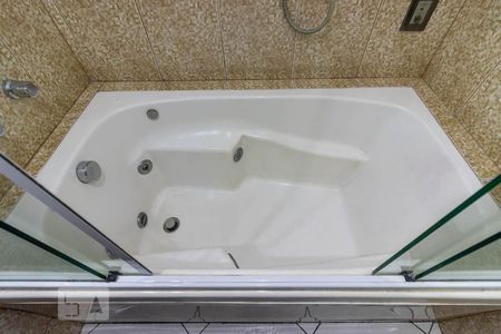 Apartamento à venda com 93m², 3 quartos e 2 vagasBanheiro Social