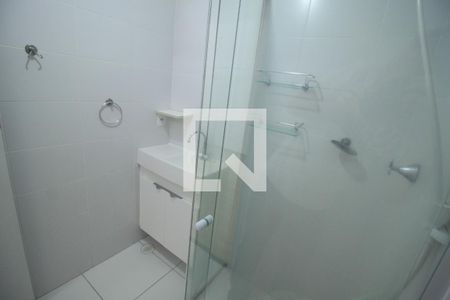 Banheiro de apartamento para alugar com 1 quarto, 26m² em Brás, São Paulo