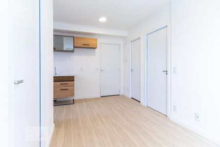 Sala de apartamento para alugar com 2 quartos, 34m² em Socorro, São Paulo