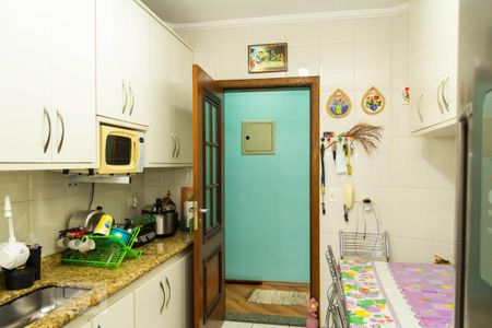 Apartamento à venda com 111m², 3 quartos e 2 vagas Apartamento à venda com 111m², 3 quartos e 2 vagasCozinha