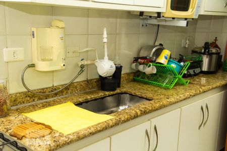 Apartamento à venda com 111m², 3 quartos e 2 vagas Apartamento à venda com 111m², 3 quartos e 2 vagasCozinha