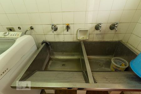 Casa para alugar com 270m², 3 quartos e 5 vagas Casa para alugar com 270m², 3 quartos e 5 vagasÁrea de Serviço