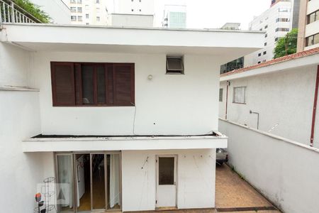 Casa para alugar com 270m², 3 quartos e 5 vagas Casa para alugar com 270m², 3 quartos e 5 vagasQuintal