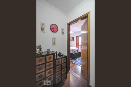 Corredor de casa à venda com 5 quartos, 380m² em Jardim Leonor, São Paulo
