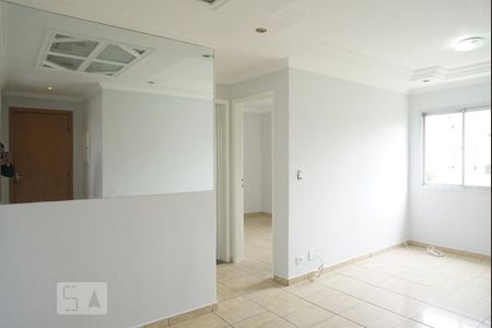 Sala de apartamento à venda com 2 quartos, 65m² em Vila Paranaguá, São Paulo