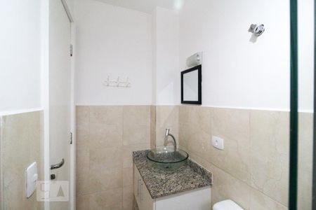 Studio para alugar com 35m², 1 quarto e sem vaga Studio para alugar com 35m², 1 quarto e sem vagaBanheiro