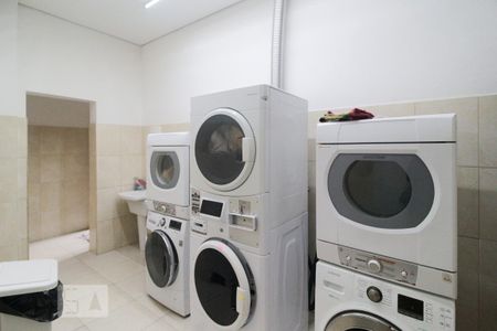 Studio para alugar com 35m², 1 quarto e sem vaga Studio para alugar com 35m², 1 quarto e sem vagaLavanderia