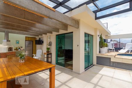 Apartamento para alugar com 214m², 3 quartos e 4 vagas Apartamento para alugar com 214m², 3 quartos e 4 vagasChurrasqueira Privativa