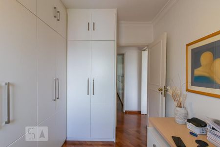Apartamento para alugar com 214m², 3 quartos e 4 vagas Apartamento para alugar com 214m², 3 quartos e 4 vagasQuarto 1