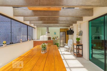 Apartamento para alugar com 214m², 3 quartos e 4 vagas Apartamento para alugar com 214m², 3 quartos e 4 vagasChurrasqueira Privativa