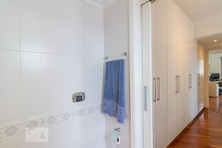 Apartamento para alugar com 214m², 3 quartos e 4 vagas Apartamento para alugar com 214m², 3 quartos e 4 vagasBanheiro da Suíte 3