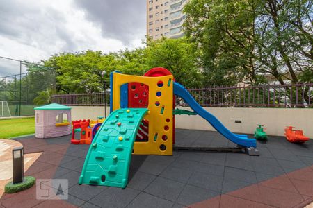 Apartamento para alugar com 214m², 3 quartos e 4 vagas Apartamento para alugar com 214m², 3 quartos e 4 vagasPlayground