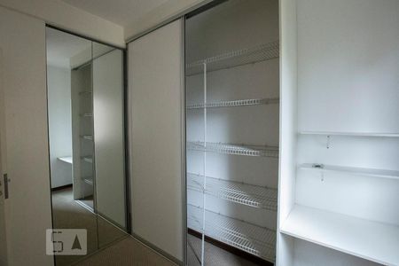 Apartamento à venda com 57m², 2 quartos e 1 vagaQuarto 1