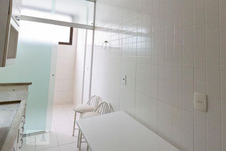 Apartamento à venda com 57m², 2 quartos e 1 vagaCozinha