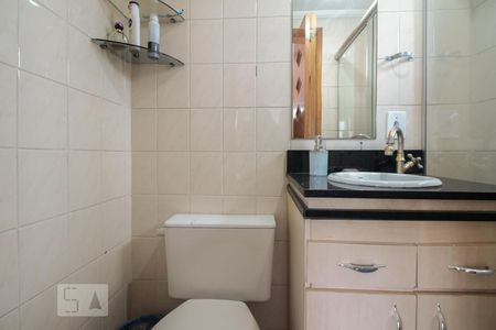 Apartamento à venda com 73m², 3 quartos e 1 vaga Apartamento à venda com 73m², 3 quartos e 1 vagaBanheiro Suíte