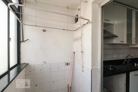 Apartamento à venda com 73m², 3 quartos e 1 vaga Apartamento à venda com 73m², 3 quartos e 1 vagaÁrea de serviço