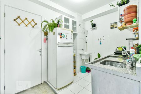 Cozinha de kitnet/studio para alugar com 1 quarto, 27m² em Bela Vista, São Paulo