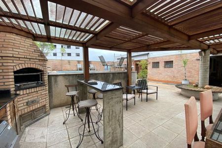 Apartamento à venda com 650m², 3 quartos e 5 vagas Apartamento à venda com 650m², 3 quartos e 5 vagasVaranda