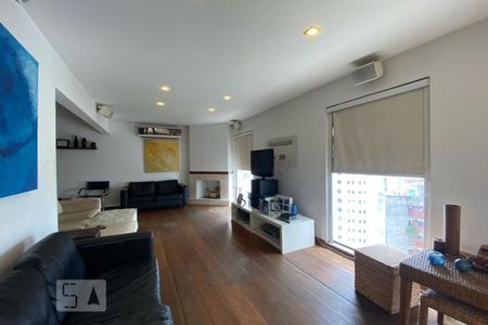 Apartamento à venda com 650m², 3 quartos e 5 vagas Apartamento à venda com 650m², 3 quartos e 5 vagasSala de TV