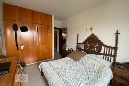 Apartamento à venda com 650m², 3 quartos e 5 vagas Apartamento à venda com 650m², 3 quartos e 5 vagasSuíte 1