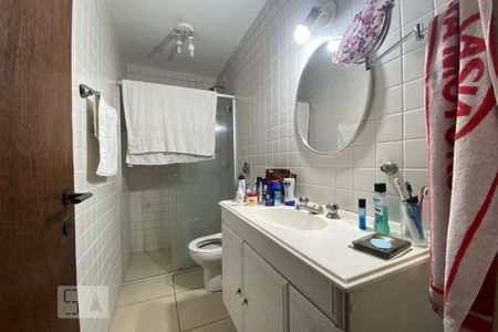 Apartamento à venda com 650m², 3 quartos e 5 vagas Apartamento à venda com 650m², 3 quartos e 5 vagasBanheiro