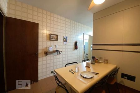 Apartamento à venda com 650m², 3 quartos e 5 vagas Apartamento à venda com 650m², 3 quartos e 5 vagasCopa