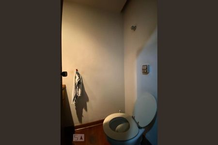 Apartamento à venda com 650m², 3 quartos e 5 vagas Apartamento à venda com 650m², 3 quartos e 5 vagasLavabo