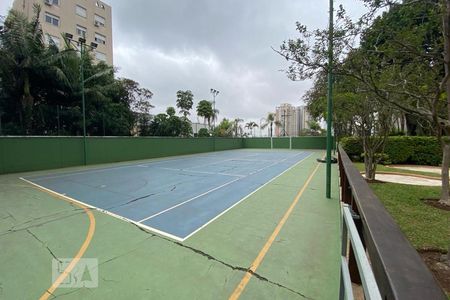 Apartamento à venda com 650m², 3 quartos e 5 vagas Apartamento à venda com 650m², 3 quartos e 5 vagasQuadra Esportiva