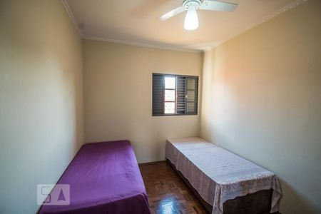 Casa à venda com 332m², 4 quartos e 4 vagasQuarto 3