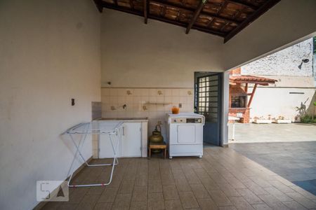 Casa à venda com 332m², 4 quartos e 4 vagasQuintal