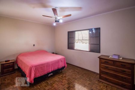 Suíte de casa à venda com 4 quartos, 332m² em Jardim Chapadão, Campinas