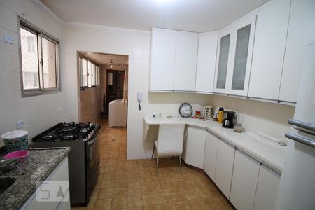 Apartamento à venda com 96m², 2 quartos e 1 vagaCozinha