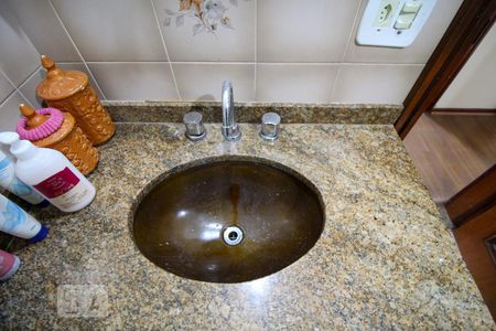 Apartamento à venda com 96m², 2 quartos e 1 vagaBanheiro - Torneira