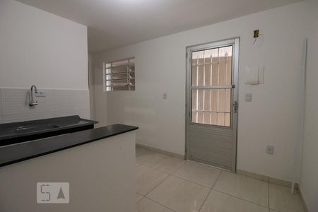 Sala de kitnet/studio para alugar com 1 quarto, 24m² em Americanópolis, São Paulo