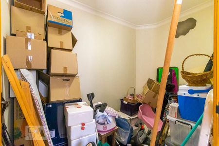 Casa para alugar com 700m², 5 quartos e 8 vagasQuarto de serviço