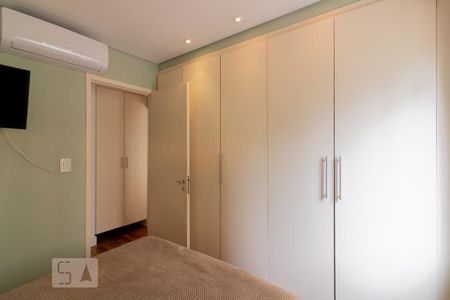 Quarto de apartamento para alugar com 1 quarto, 44m² em Itaim Bibi, São Paulo