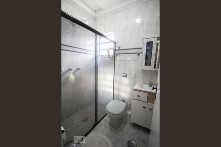 Casa à venda com 253m², 3 quartos e 4 vagas Casa à venda com 253m², 3 quartos e 4 vagasbanheiro