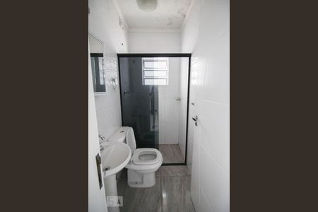 Casa à venda com 253m², 3 quartos e 4 vagas Casa à venda com 253m², 3 quartos e 4 vagasbanheiro 2