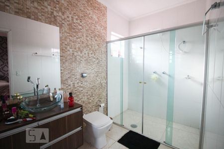 Casa à venda com 253m², 3 quartos e 4 vagas Casa à venda com 253m², 3 quartos e 4 vagassuite quarto 3