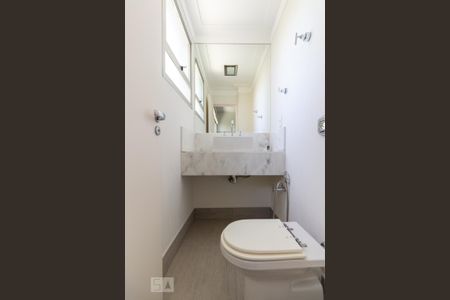 Apartamento à venda com 170m², 3 quartos e 3 vagasLavabo