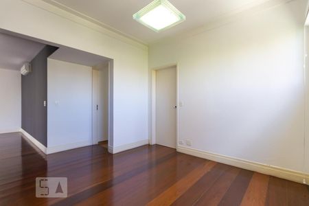 Apartamento à venda com 170m², 3 quartos e 3 vagasSala 2