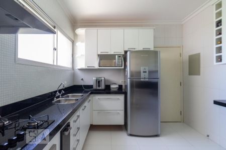 Apartamento à venda com 170m², 3 quartos e 3 vagasCozinha